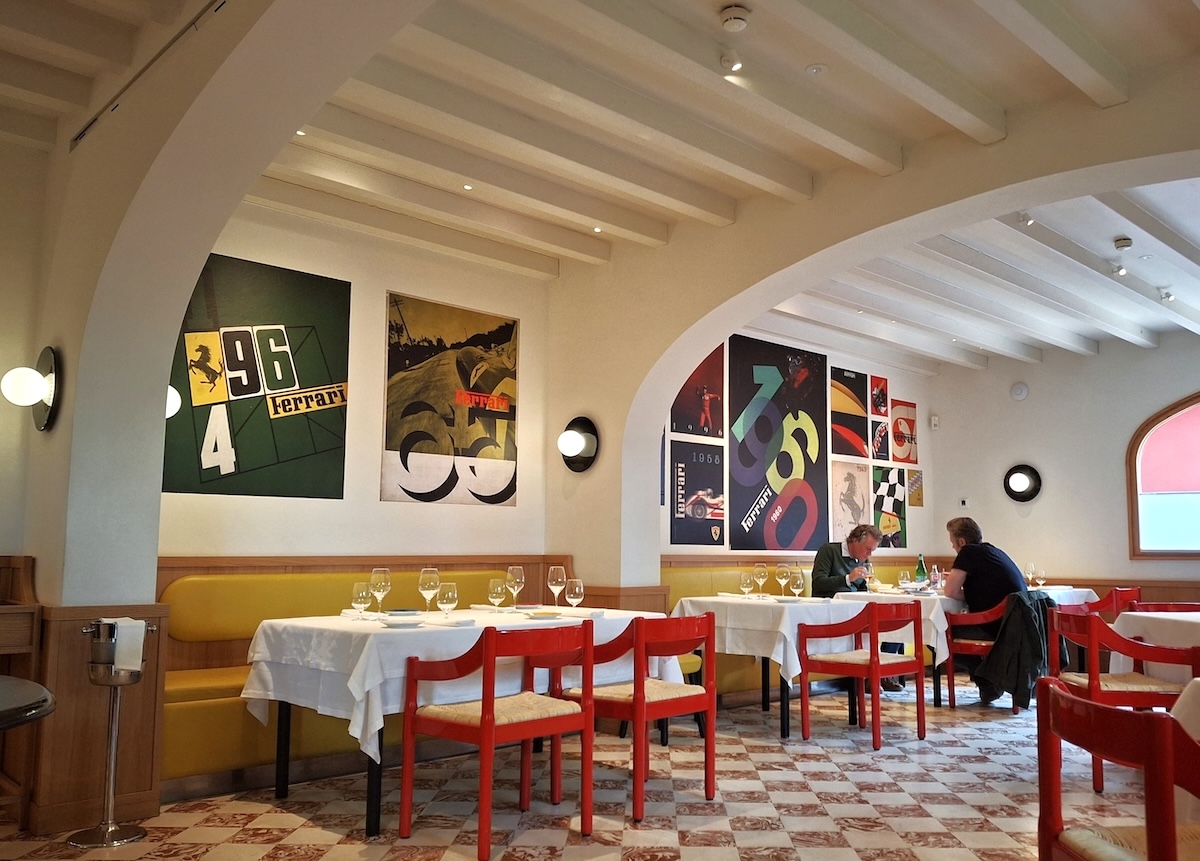 フェラーリ Ristorante Cavallino 750ml×2本 未開栓 Lunch at Ristorante Cavallino - GPDestinations.com