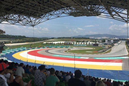 02-grandstand-K1-sepang-02