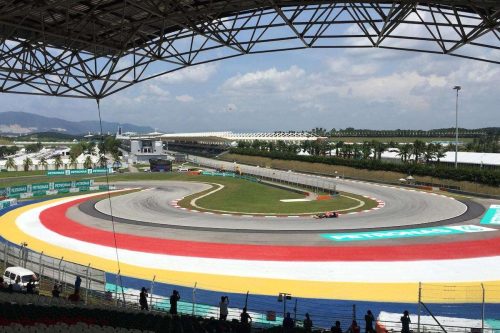 02-grandstand-K1-sepang-03
