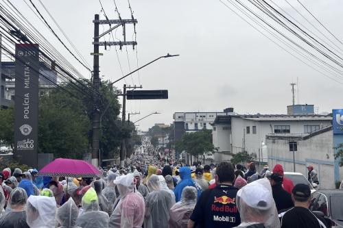 2024_Brazilian_GP_Metro_to_Interlagos_Adam_4046