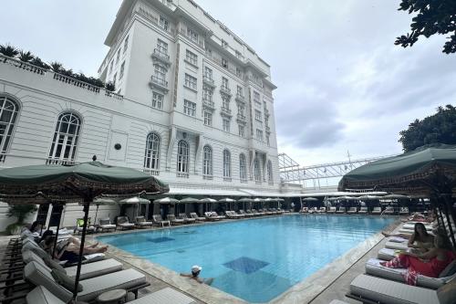 2024_Brazilian_GP_Rio_Copcabana_Palace_Adam_3531