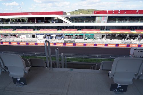 Hungaroring_Grandstand_Hungaroring_Sector_E-F_06384