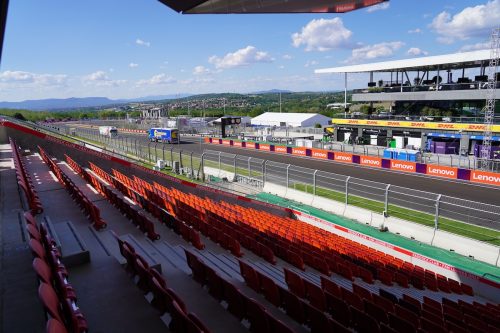 Hungaroring_Grandstand_Sectors_A-B_06340