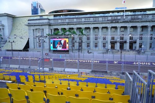 Singapore_GP_Padang_Grandstand_Section_B2_R30 S18 (5)