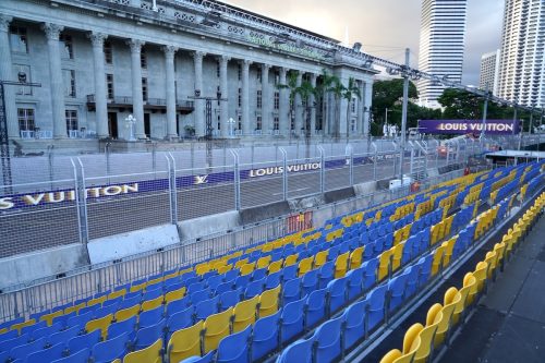 Singapore_GP_Padang_Grandstand_Section_B3_09535