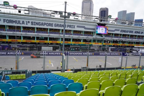 Singapore_GP_Pit_Grandstand_Section_A11_08886