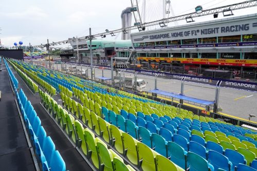 Singapore_GP_Pit_Grandstand_Section_A9_08836