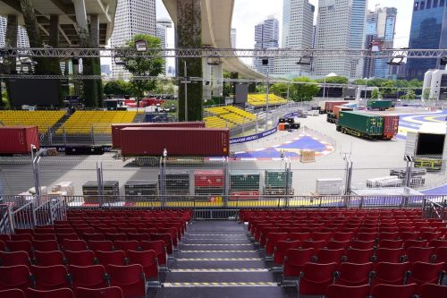 Singapore_GP_Turn_1_Grandstand_Section_A3_08559