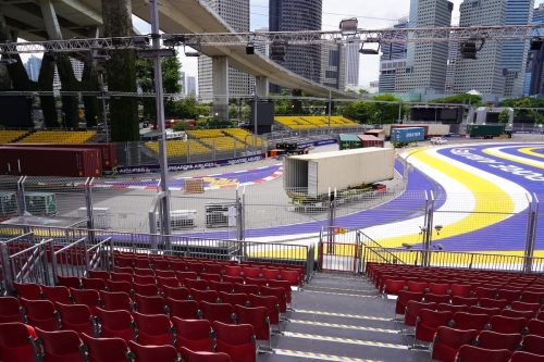 Singapore_GP_Turn_1_Grandstand_Section_A5_08583