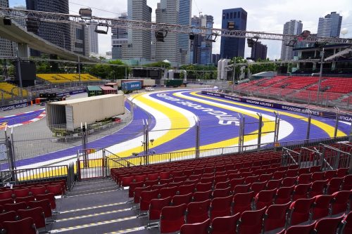 Singapore_GP_Turn_1_Grandstand_Section_A5_08584