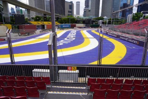 Singapore_GP_Turn_1_Grandstand_Section_A8_08617