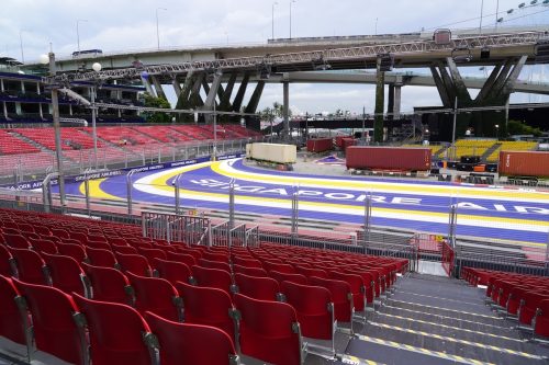 Singapore_GP_Turn_2_Grandstand_Section_A5_08700