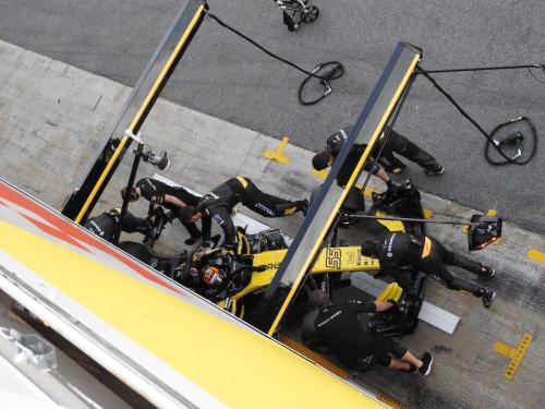 renault f1 testing 44